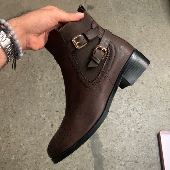 Women’s Western Zip Buckle Detail Flat Ankle Boot in Brown Faux Leather - Picture 7 of 16